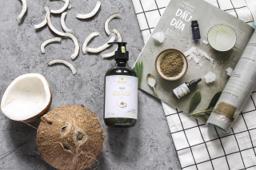 All Natural + Sustainable Hair Care Products To Buy in 2025