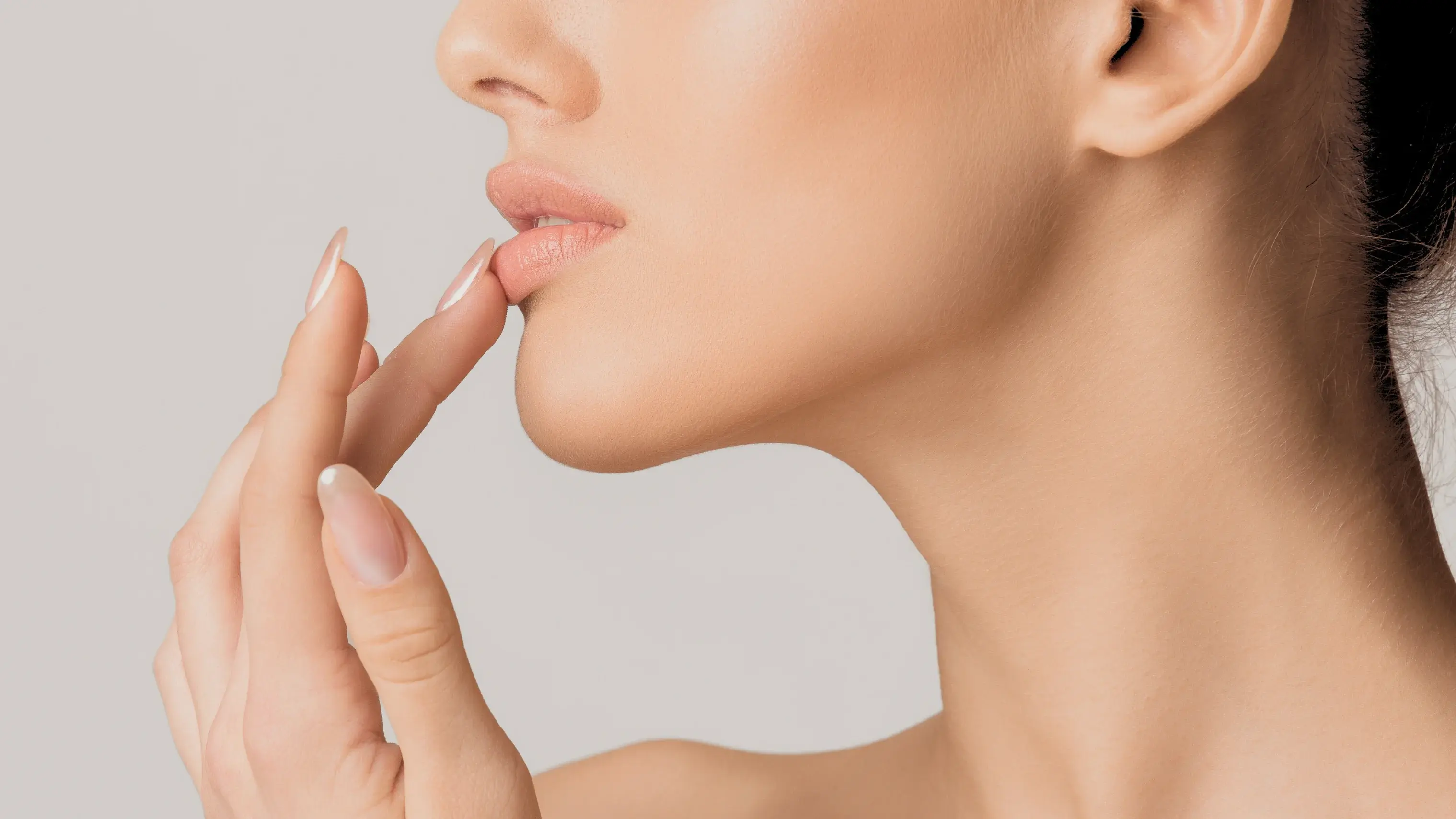 Should You Try The Viral Beauty Trend? The Best Peel Off Lip Stains