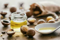 Macadamia Oil & Why Everyone’s Talking About This Ingredient